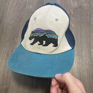 Patagonia SnapBack Hat Blue Grey Bear